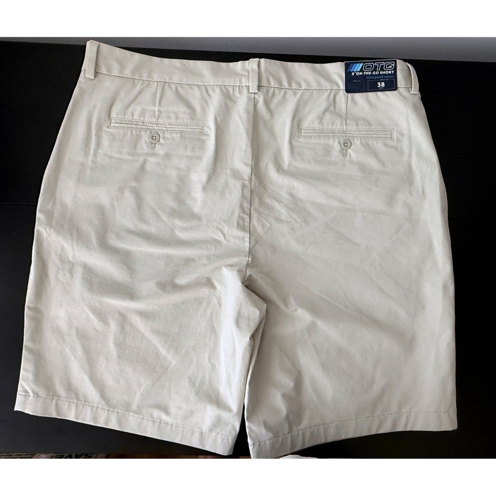 Vineyard Vines OTG On-The-Go Shorts Mens 38 White 9 Inch Inseam - Picture 2 of 7